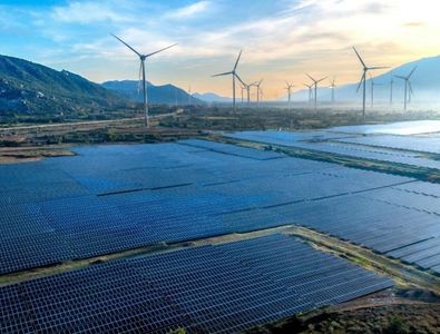 Solar and Wind Power with Battery Storage Now Compete with Coal on Cost: IRENA