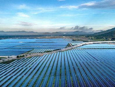 Solar Industry Urges CERC to Raise Power Exchange Price Cap Amid Record Demand