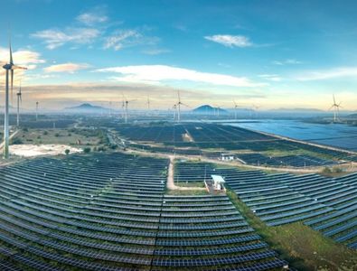 GACL and CleanMax Partner for 160 MW Hybrid Renewable Energy Project in Gujarat